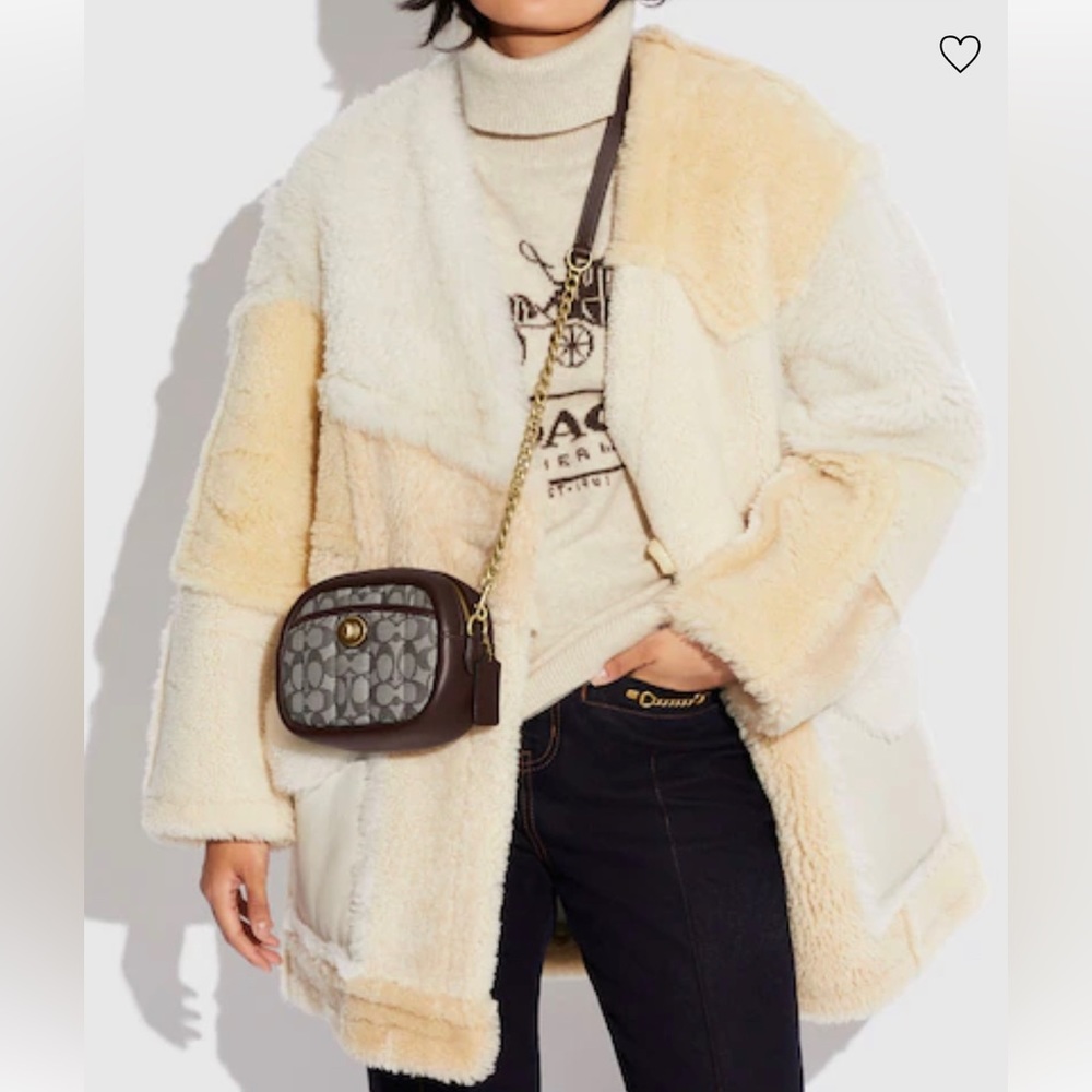 ✨Coach (NWT) Small Camera Bag In Signature Jacquard With Quilting✨ - Picture 3 of 13